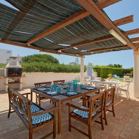 Villa Carlota *